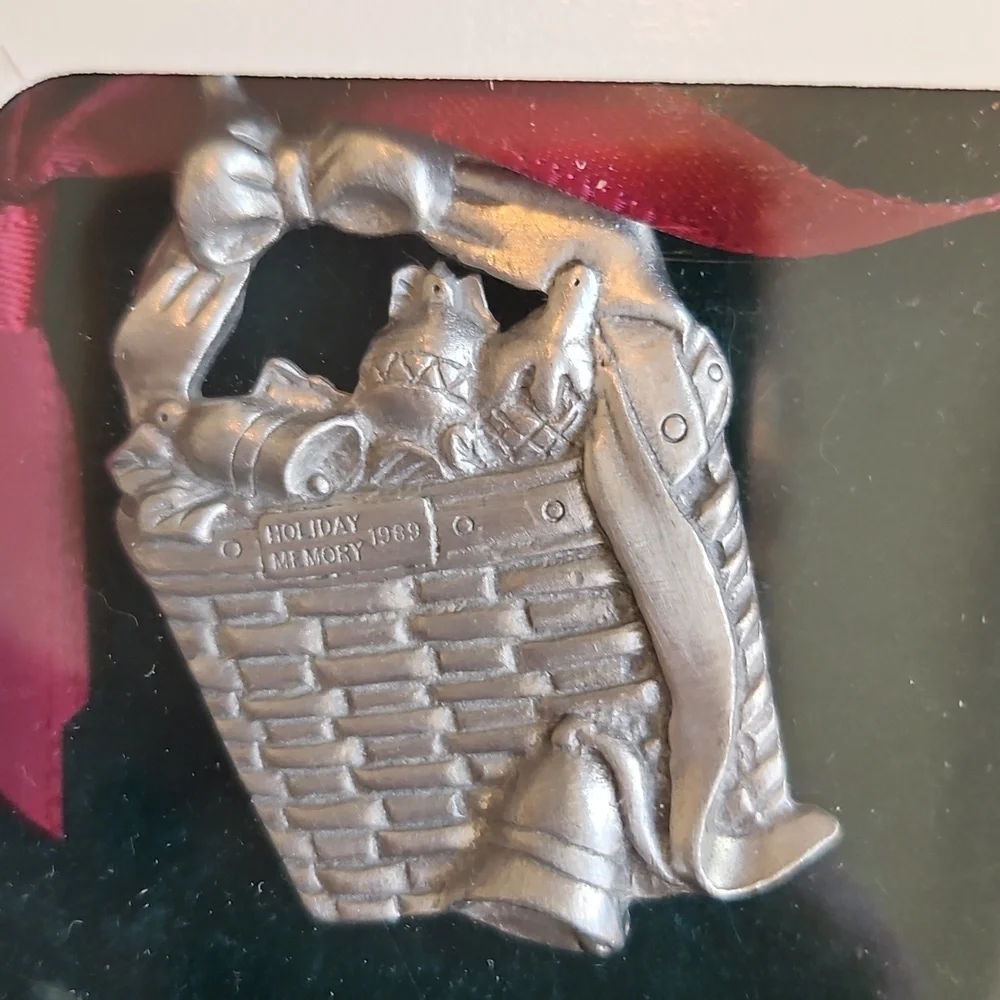 Longaberger Commemorative Pewter Holiday Basket Ornaments Set 1996 In Box